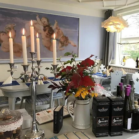 Klosterhotel Отель 3*