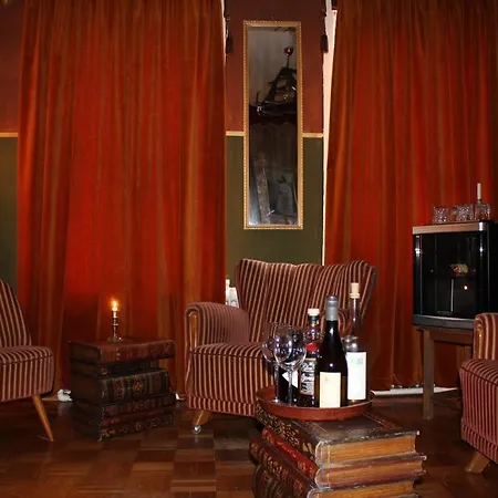 Klosterhotel Отель 3*