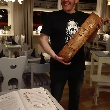 Ξενοδοχείο Klosterhotel 2*